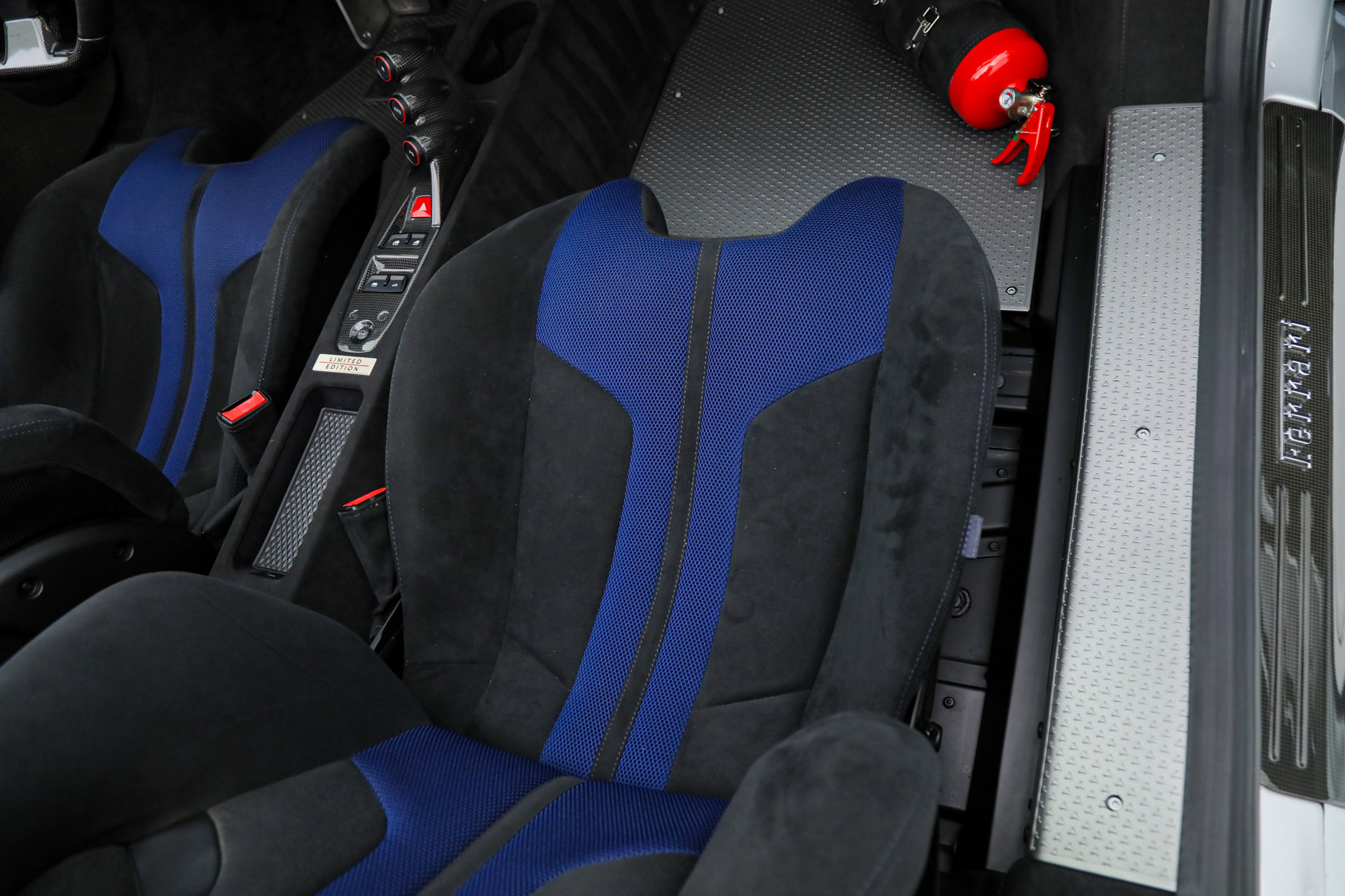 Certified 2015 Ferrari 458 Speciale A image 30