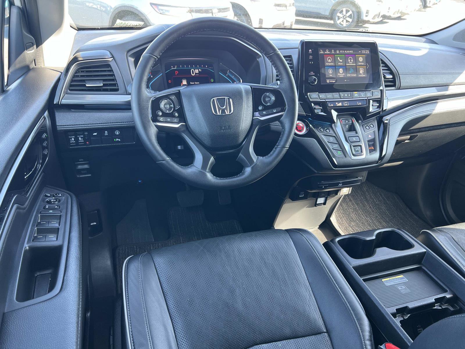 Used 2021 Honda Odyssey Elite image 7