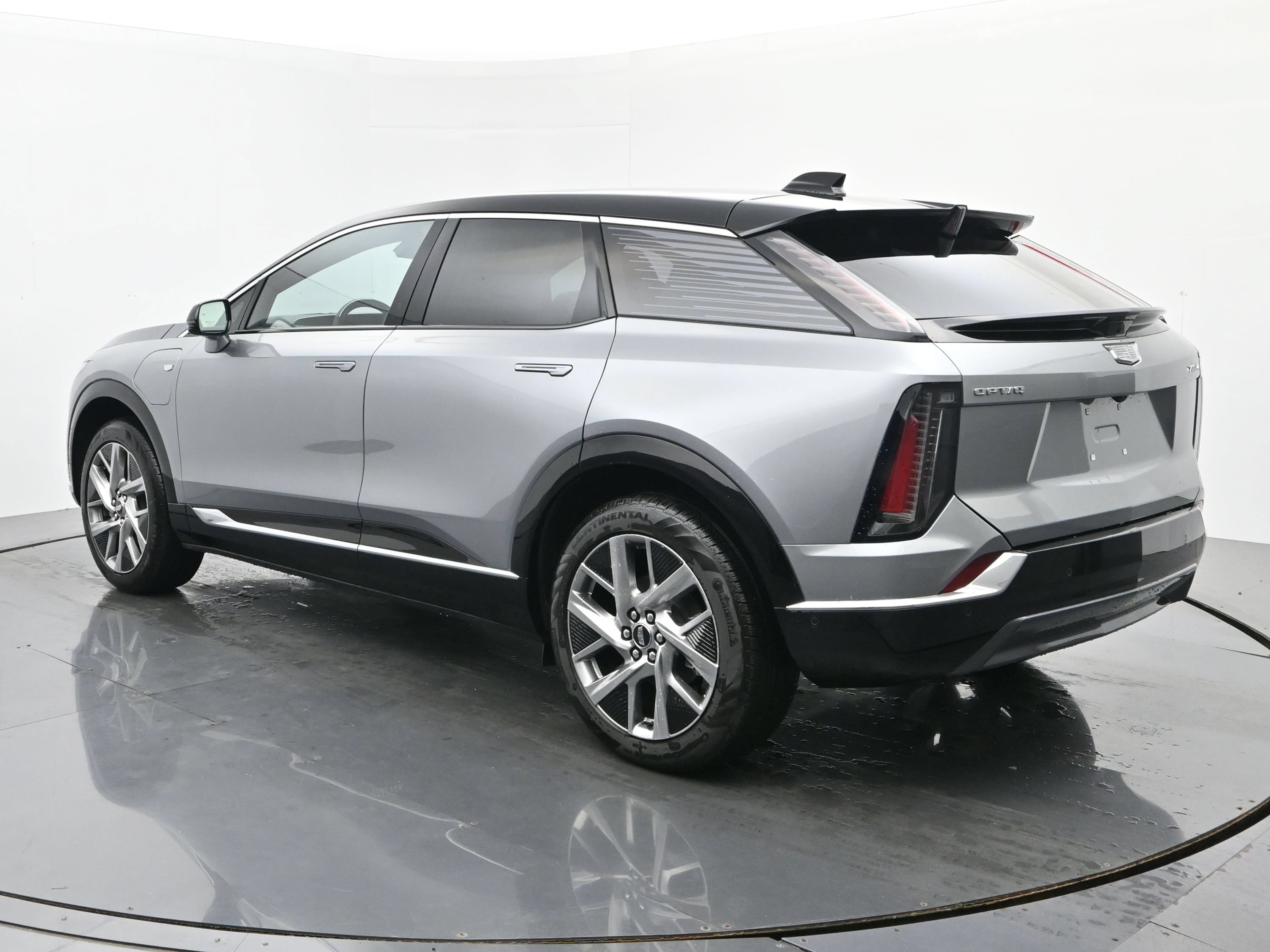 New 2026 Cadillac Optiq Luxury 1 AWD/4WD image 3
