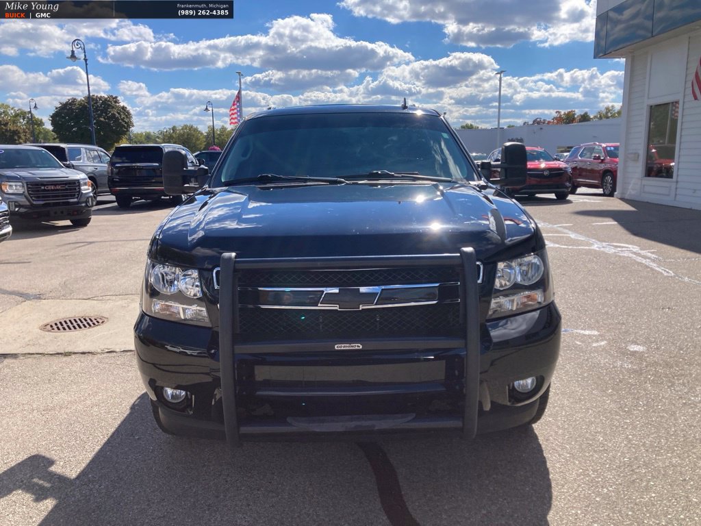 Used 2012 Chevrolet Suburban 2500 LT AWD/4WD image 2