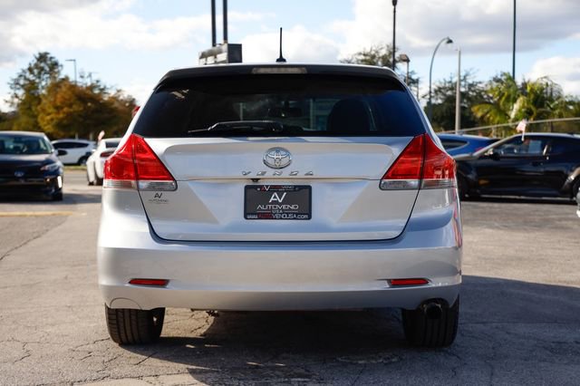 Used 2012 Toyota Venza XLE image 9