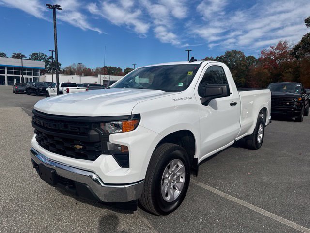 Used 2026 Chevrolet Silverado 1500 W/T RWD image 2