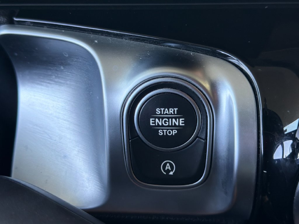 Used 2022 Mercedes-Benz GLB 250 image 22