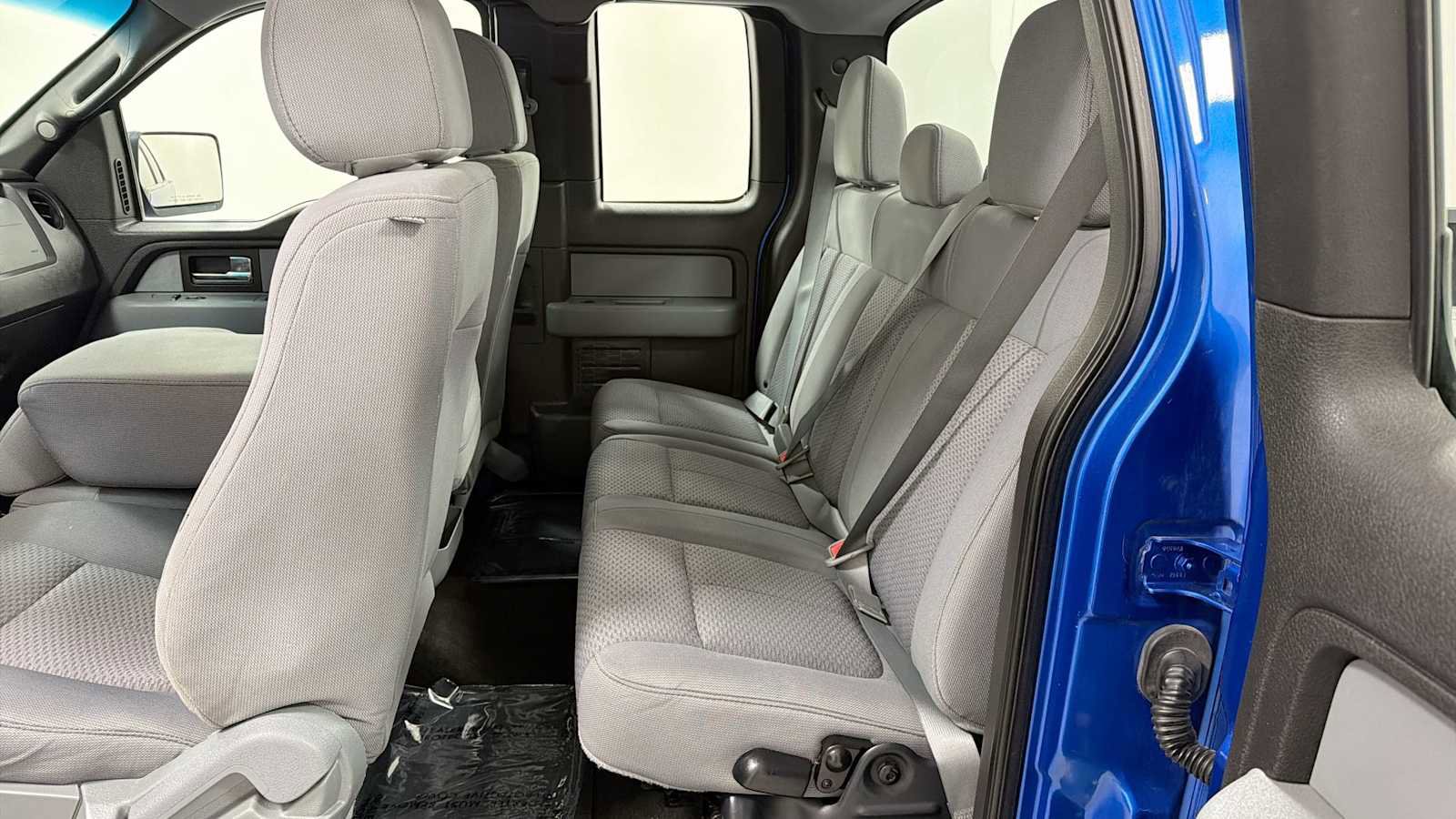 Used 2013 Ford F150 STX w/ Mid Equipment Group AWD/4WD image 22