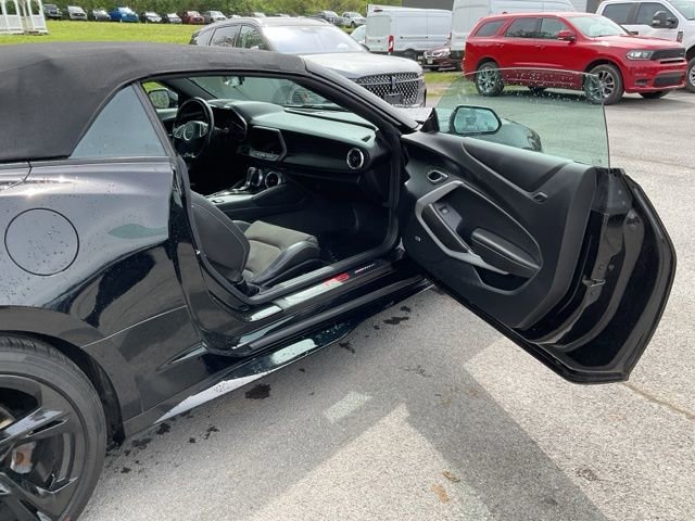 Used 2020 Chevrolet Camaro LT w/ RS Package RWD image 40