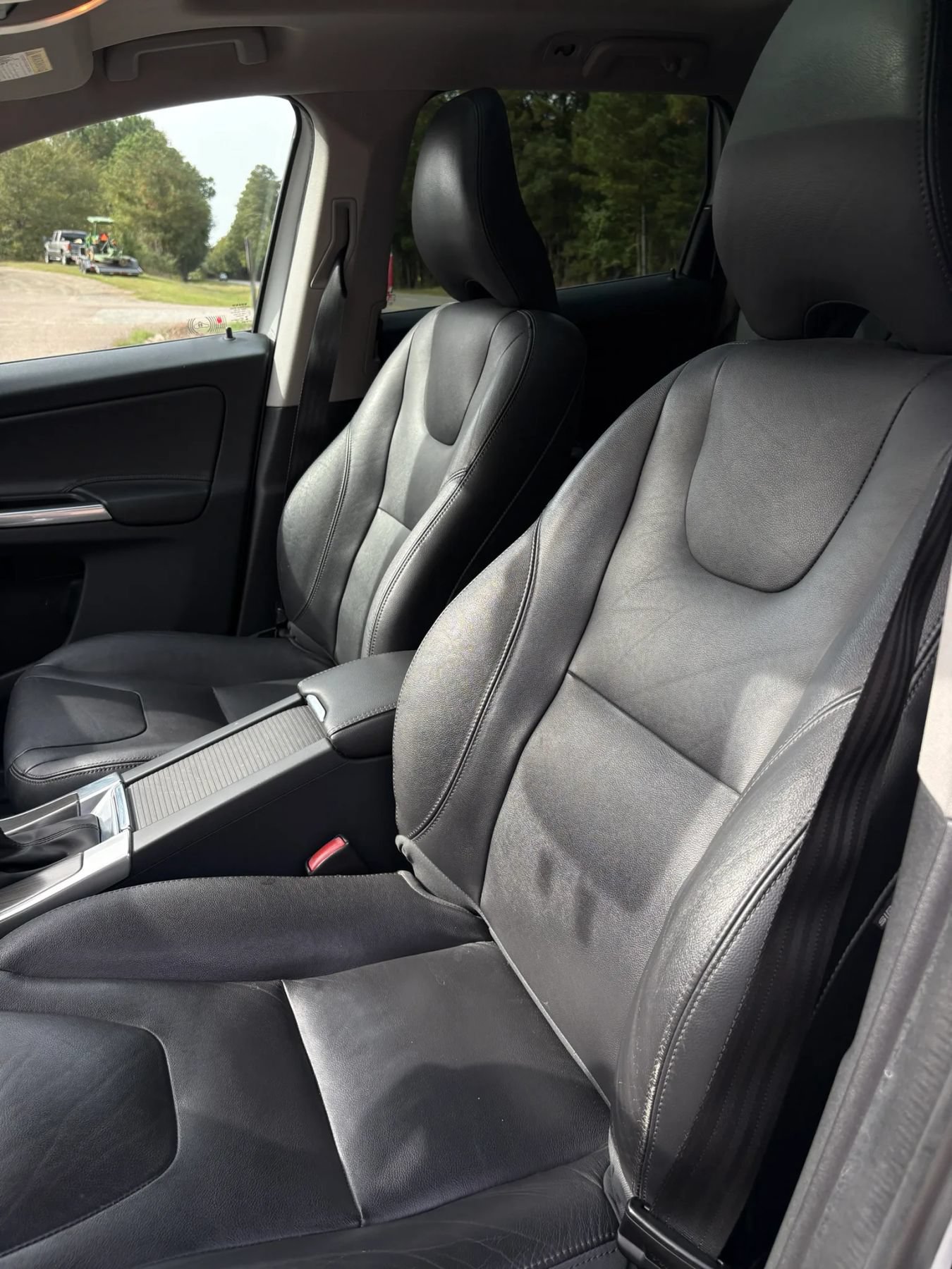 Used 2016 Volvo XC60 T6 Platinum AWD/4WD image 12