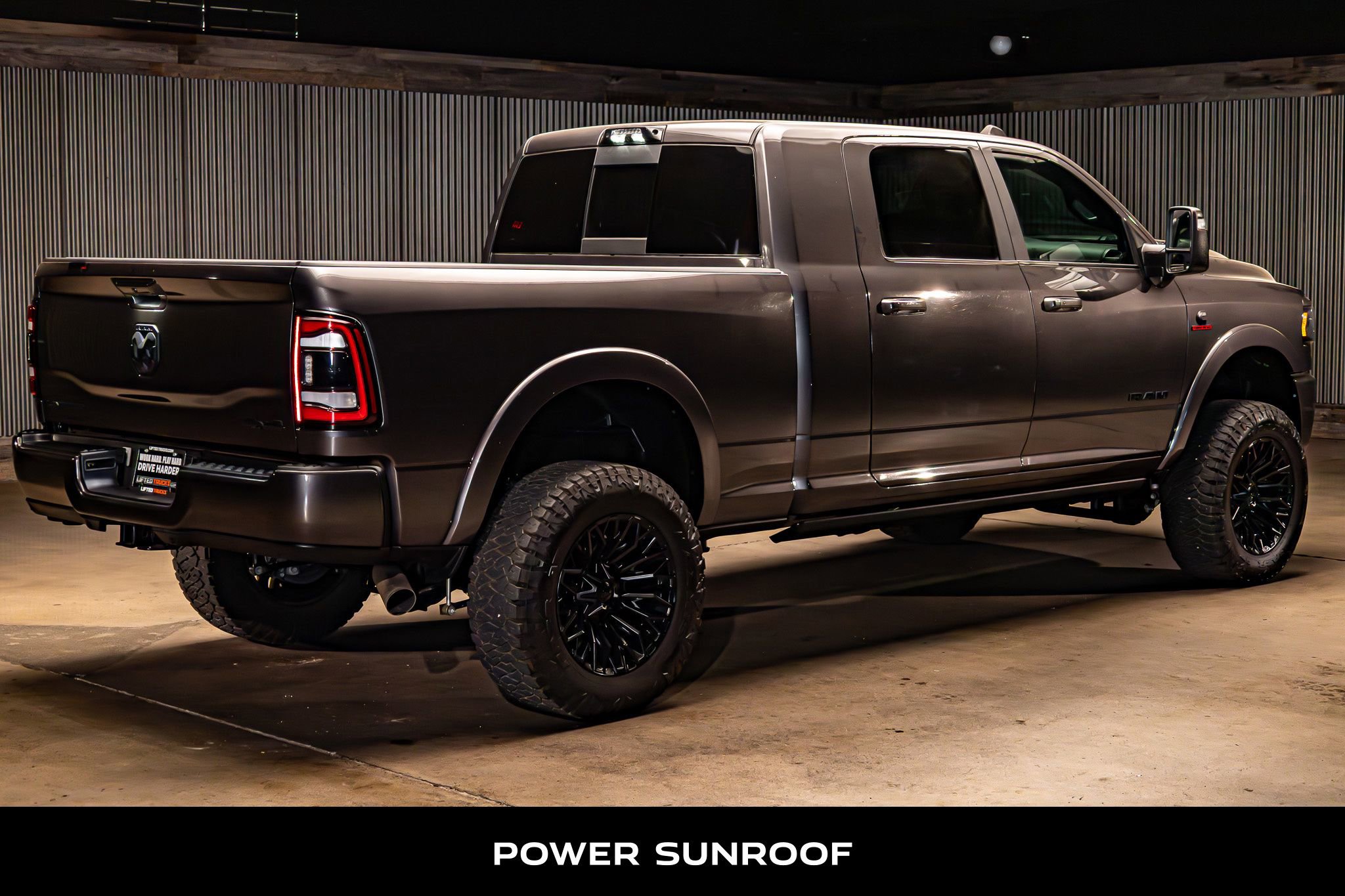 Used 2024 RAM 2500 Limited AWD/4WD image 9