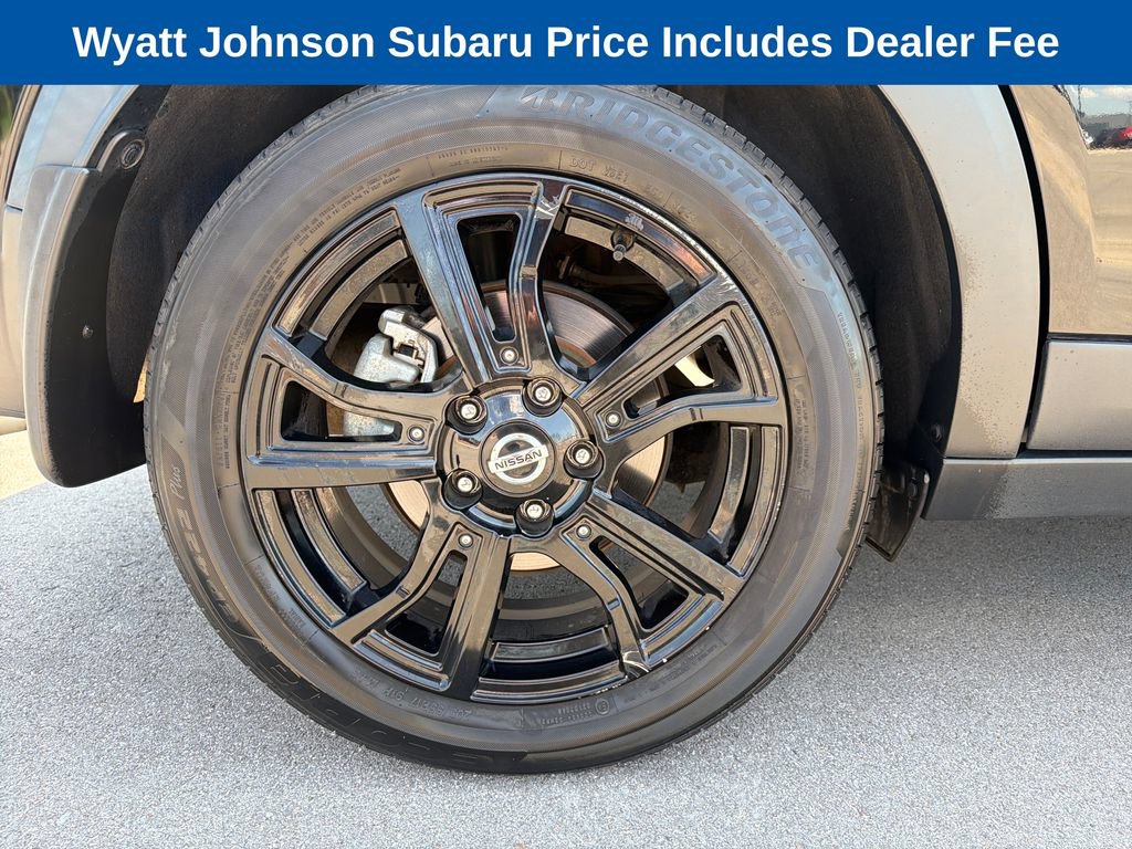 Used 2021 Nissan Kicks SR w/ SR Premium Package FWD image 10