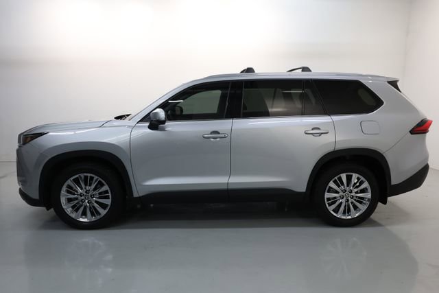 Used 2024 Toyota Grand Highlander Platinum image 11