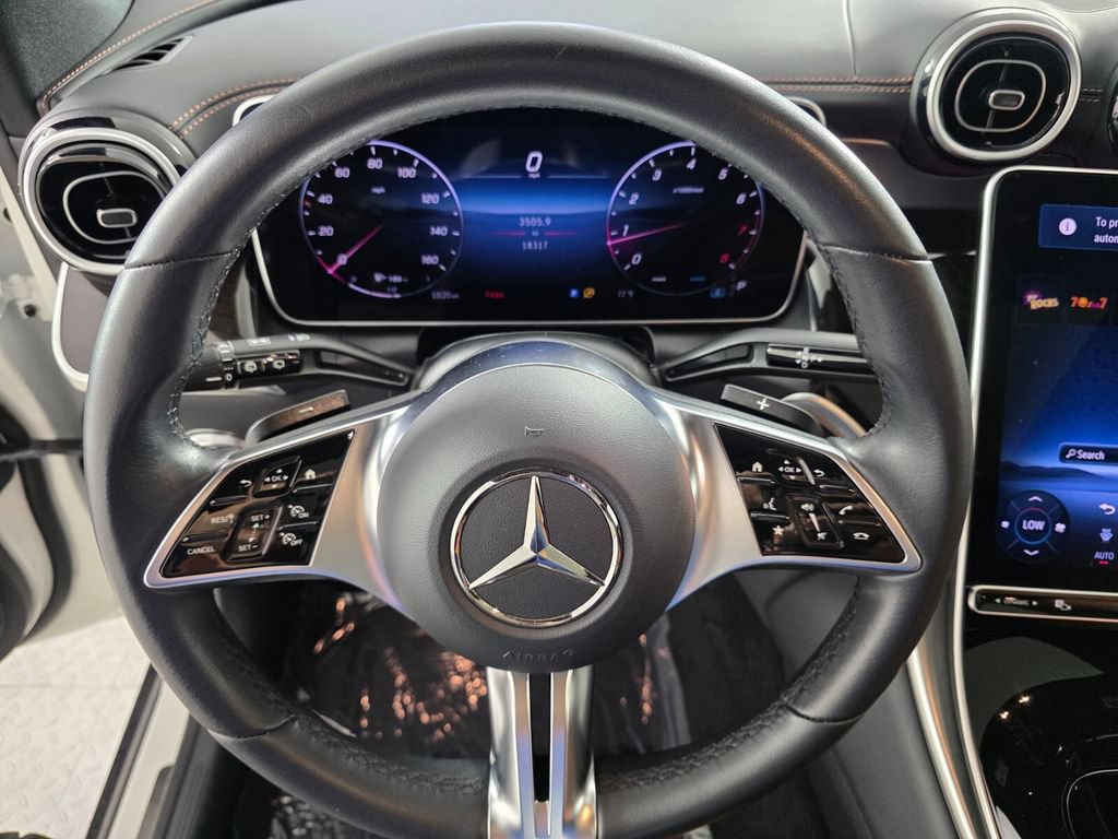 Certified 2025 Mercedes-Benz GLC 300 4MATIC image 17