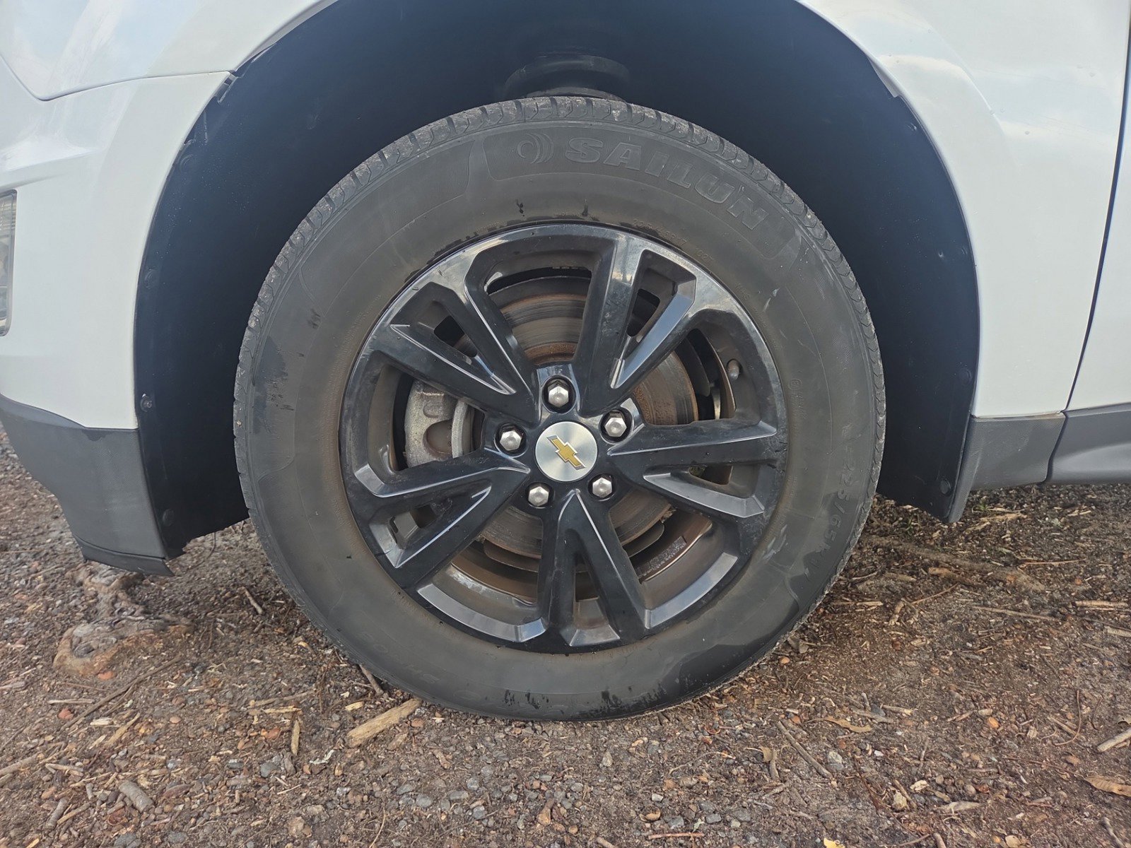 Used 2017 Chevrolet Equinox LT FWD image 14