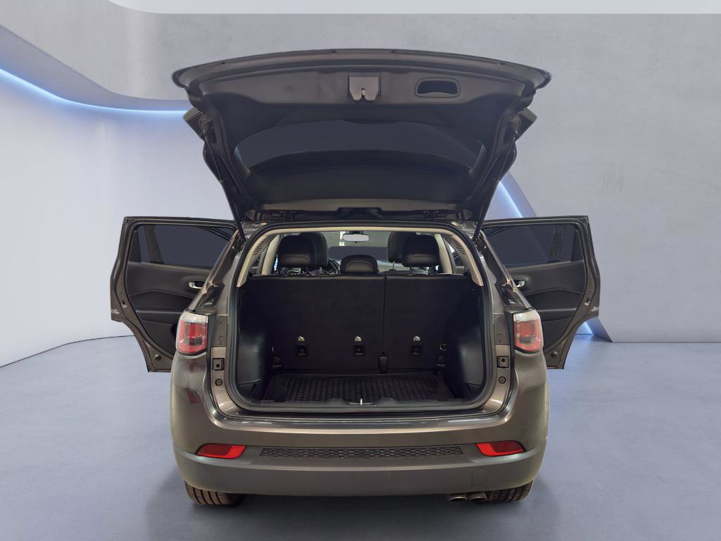 Used 2019 Jeep Compass Altitude AWD/4WD image 11