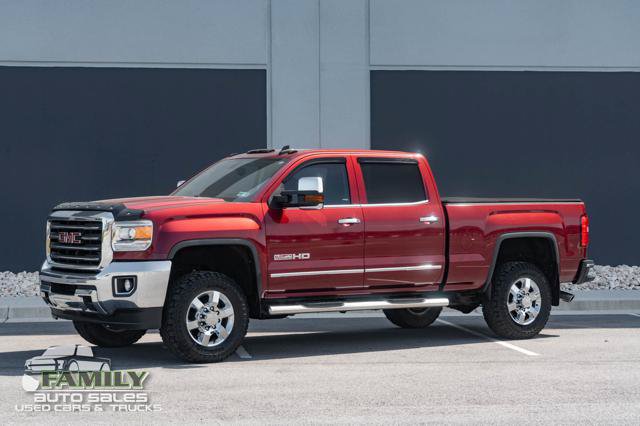 Used 2015 GMC Sierra 2500 SLE w/ All-Terrain HD Package AWD/4WD image 2