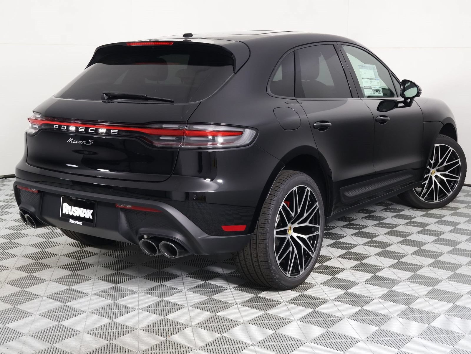 New 2026 Porsche Macan S AWD/4WD image 7