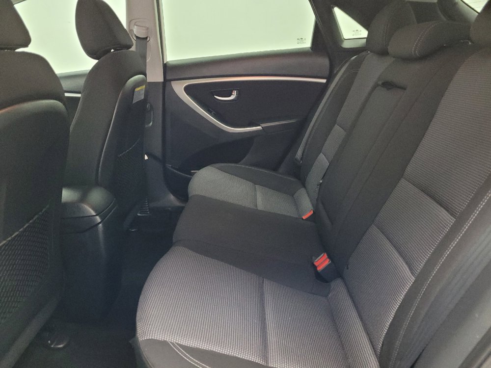 Used 2016 Hyundai Elantra GT FWD image 18