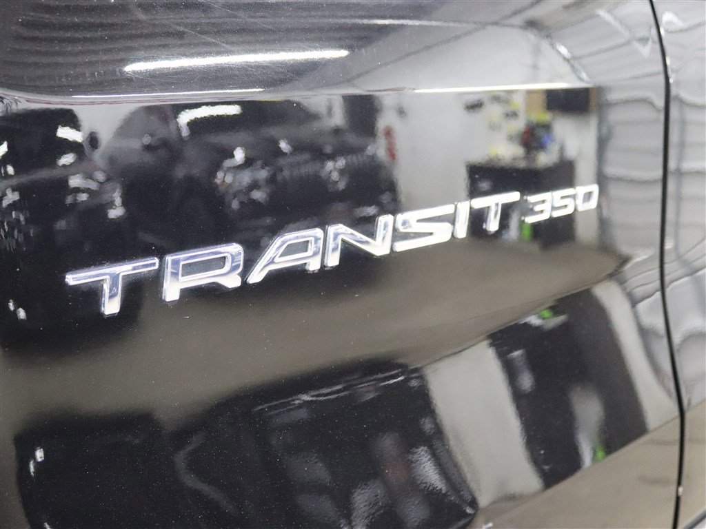 Used 2023 Ford Transit 350 XLT image 7