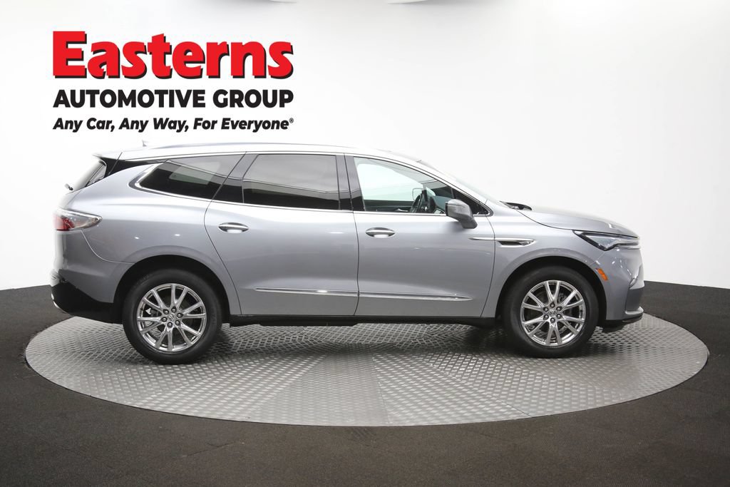 Used 2023 Buick Enclave Essence w/ Experience Buick Package FWD image 46