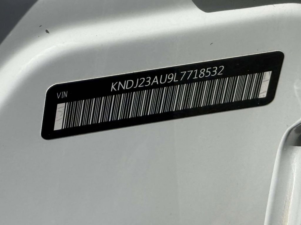 Used 2020 Kia Soul S FWD image 30