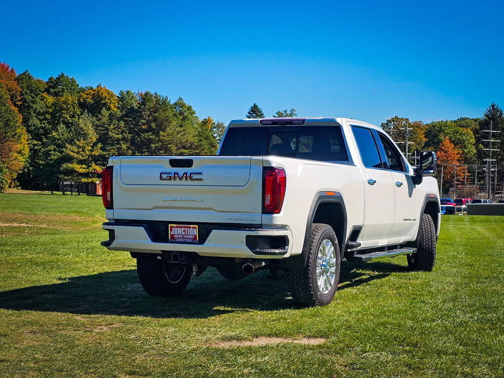 Used 2021 GMC Sierra 2500 Denali w/ Denali Ultimate Package AWD/4WD image 3