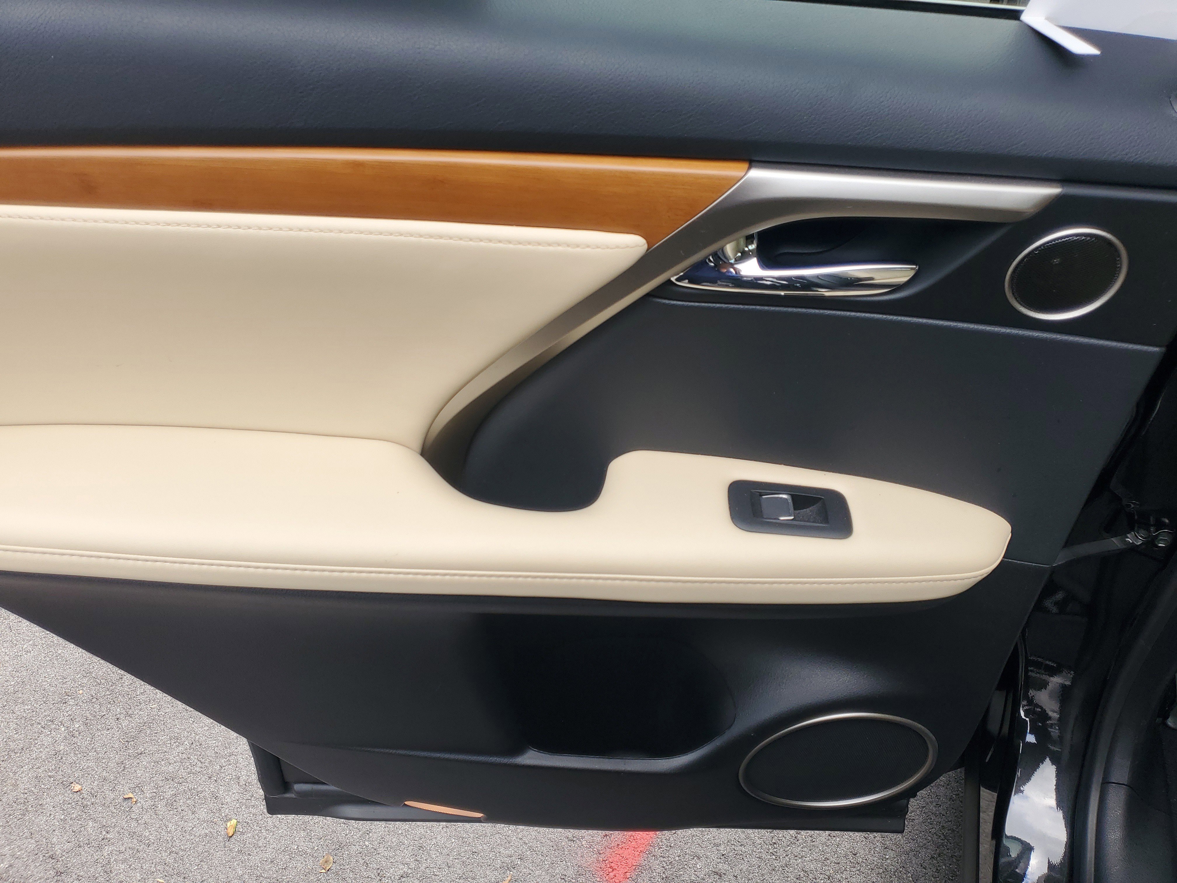 Certified 2022 Lexus RX 350 FWD w/ Premium Package image 15