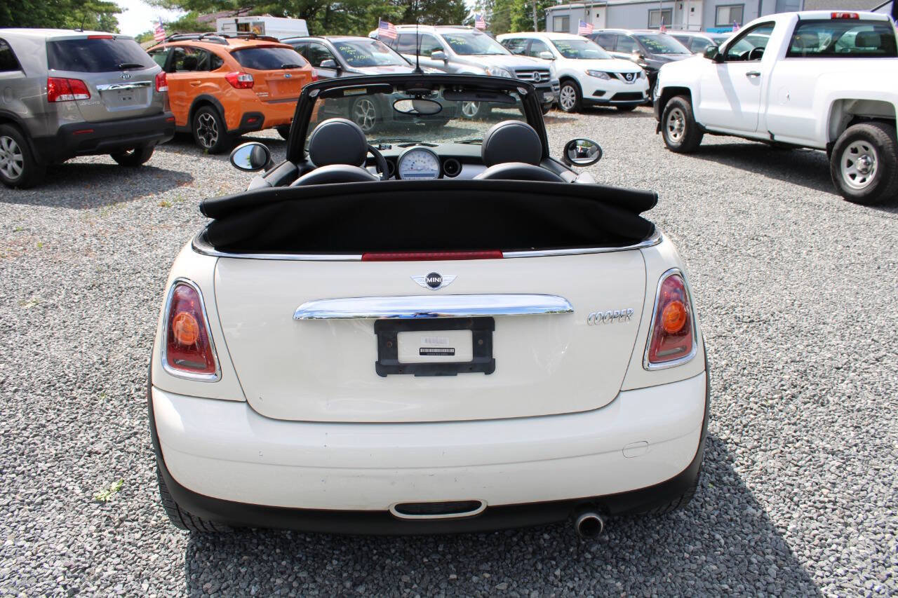 Used 2009 MINI Cooper Convertible FWD image 8