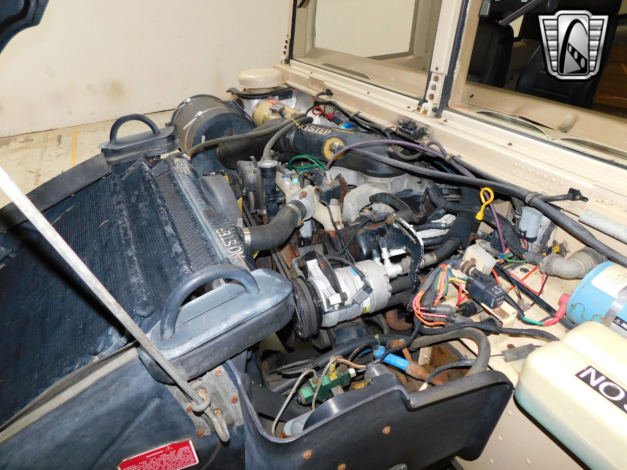 Used 1992 HUMMER H1 4-Door Wagon image 26