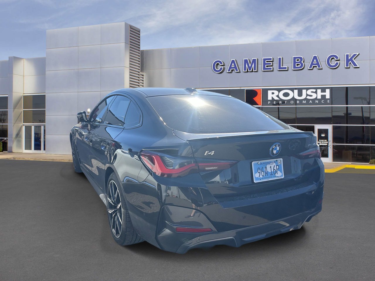 Used 2023 BMW i4 eDrive40 w/ M Sport Package RWD image 6