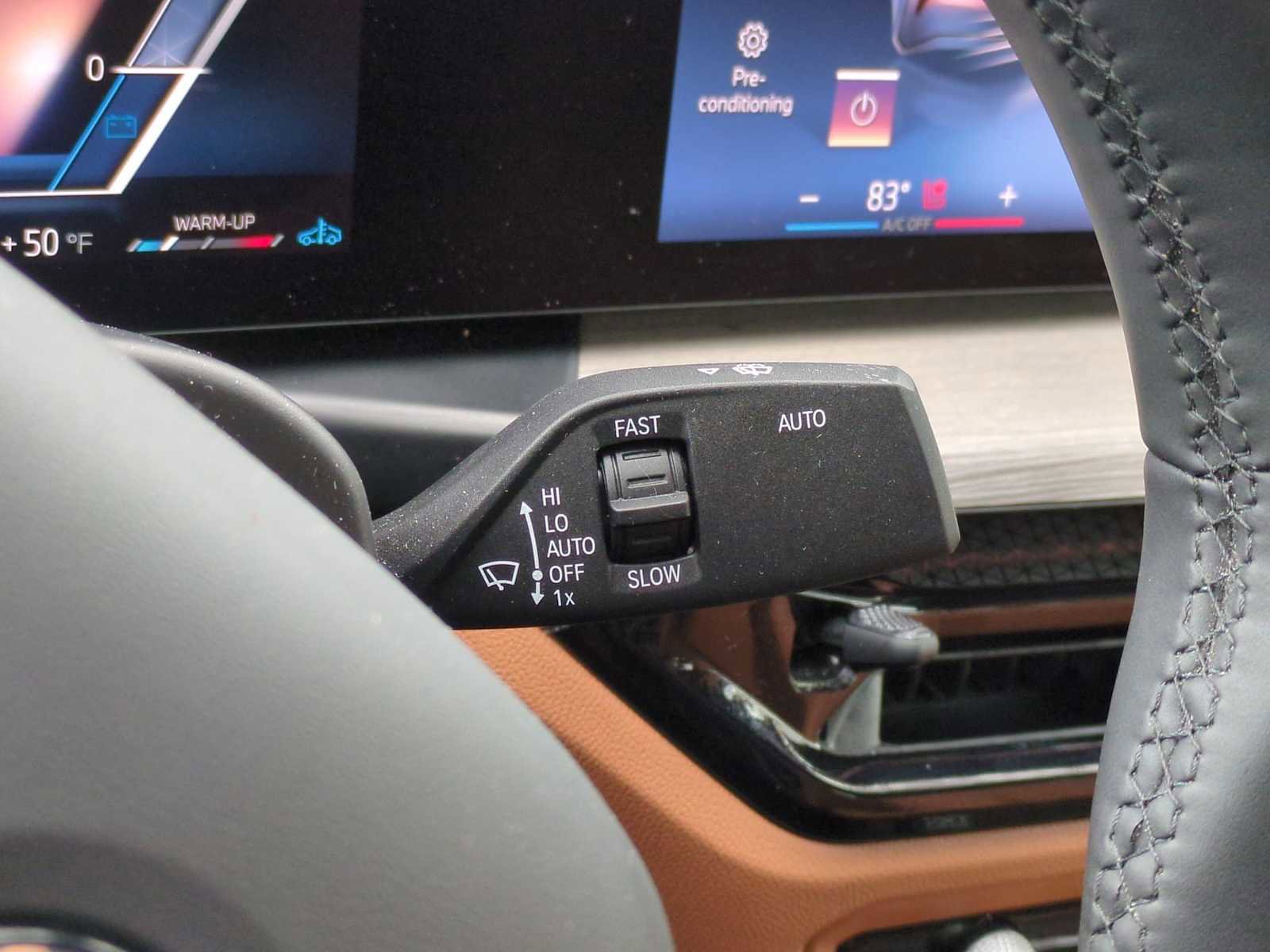 New 2025 BMW 330i xDrive Sedan w/ Premium Package image 27