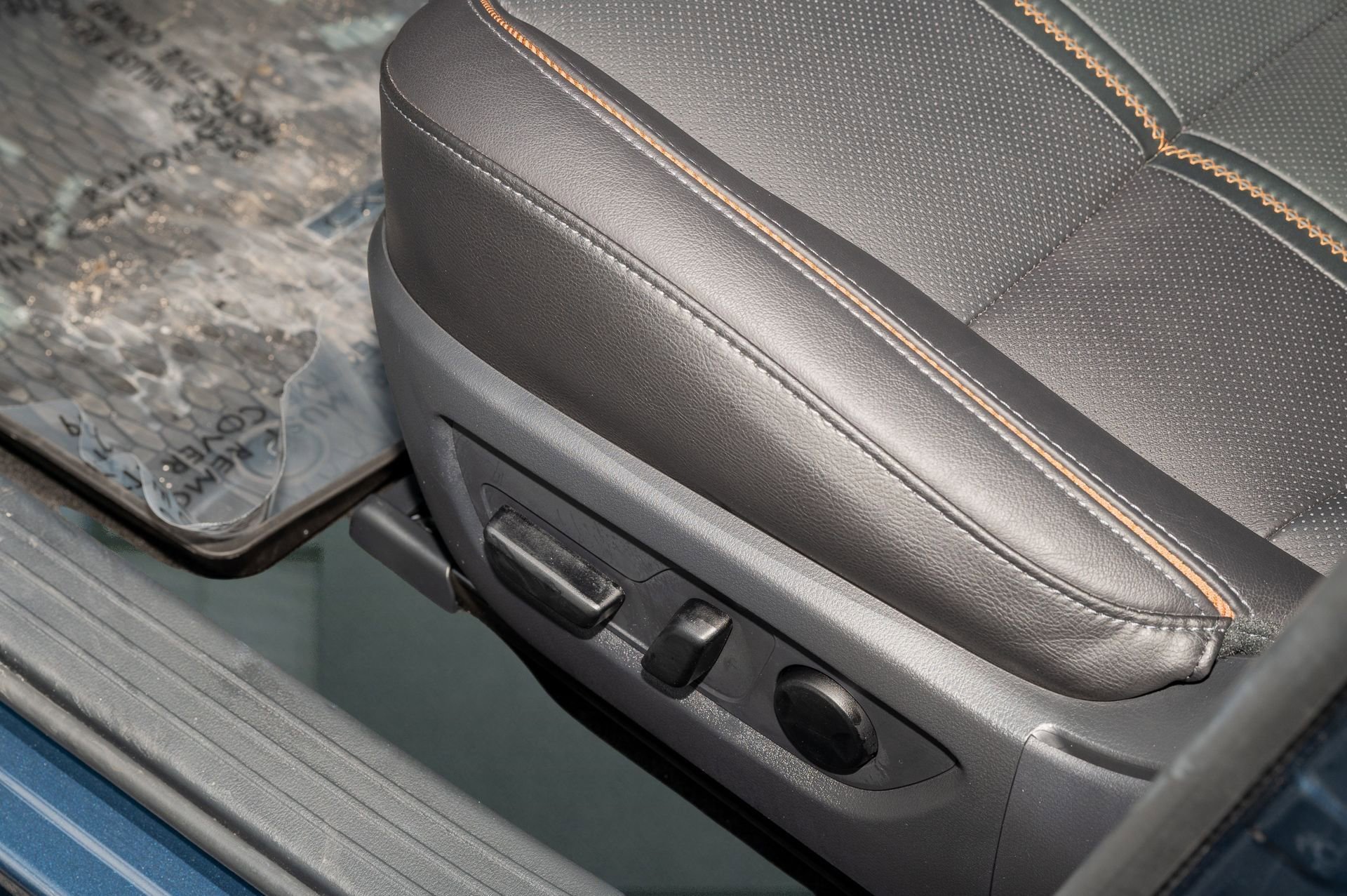 Used 2025 MAZDA CX-50 2.5 Hybrid w/ Premium Plus Pkg image 31