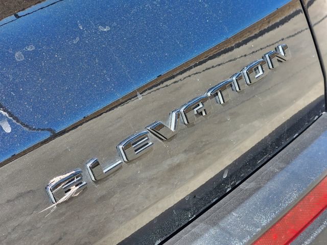 Used 2025 GMC Acadia Elevation image 13