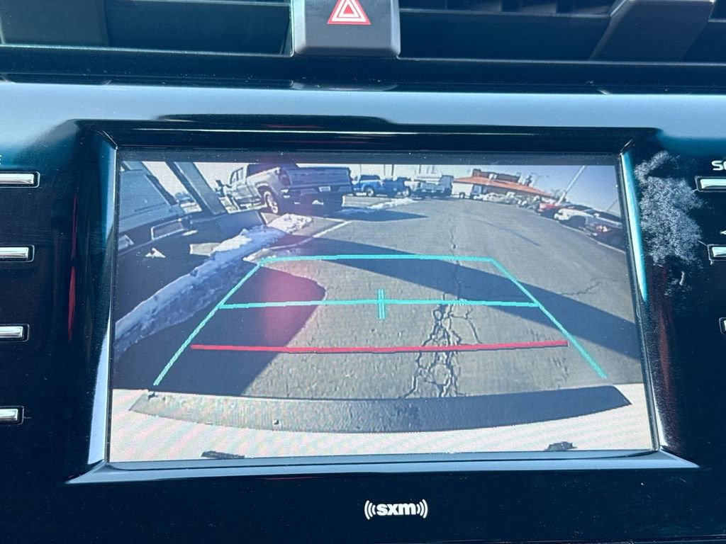 Used 2020 Toyota Camry SE image 17