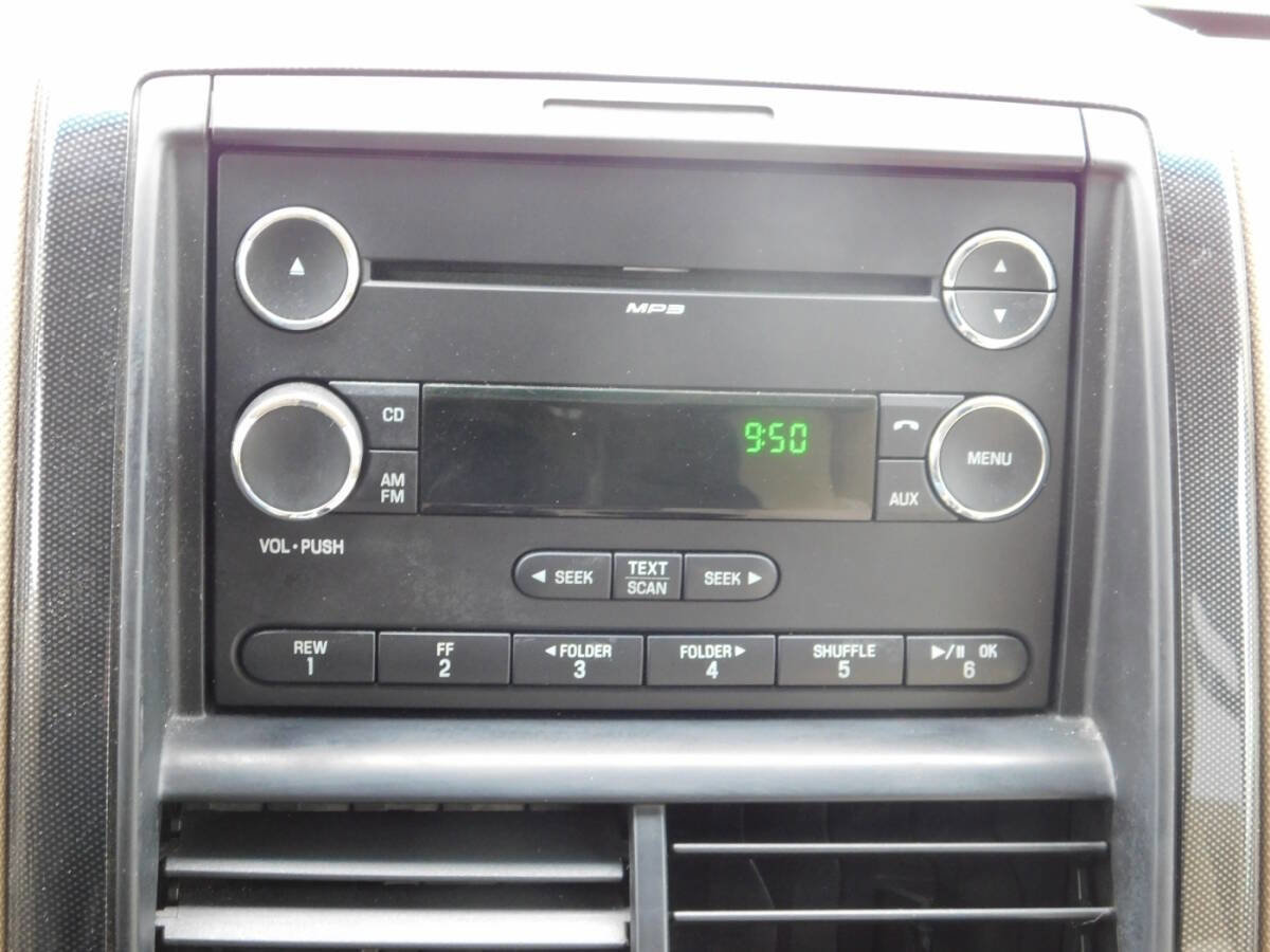 Used 2010 Ford Explorer XLT AWD/4WD image 13