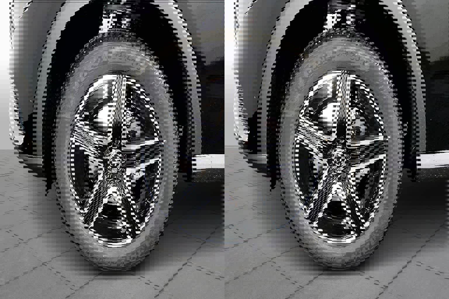 New 2026 Mercedes-Benz GLC 300 GLC 300 image 16