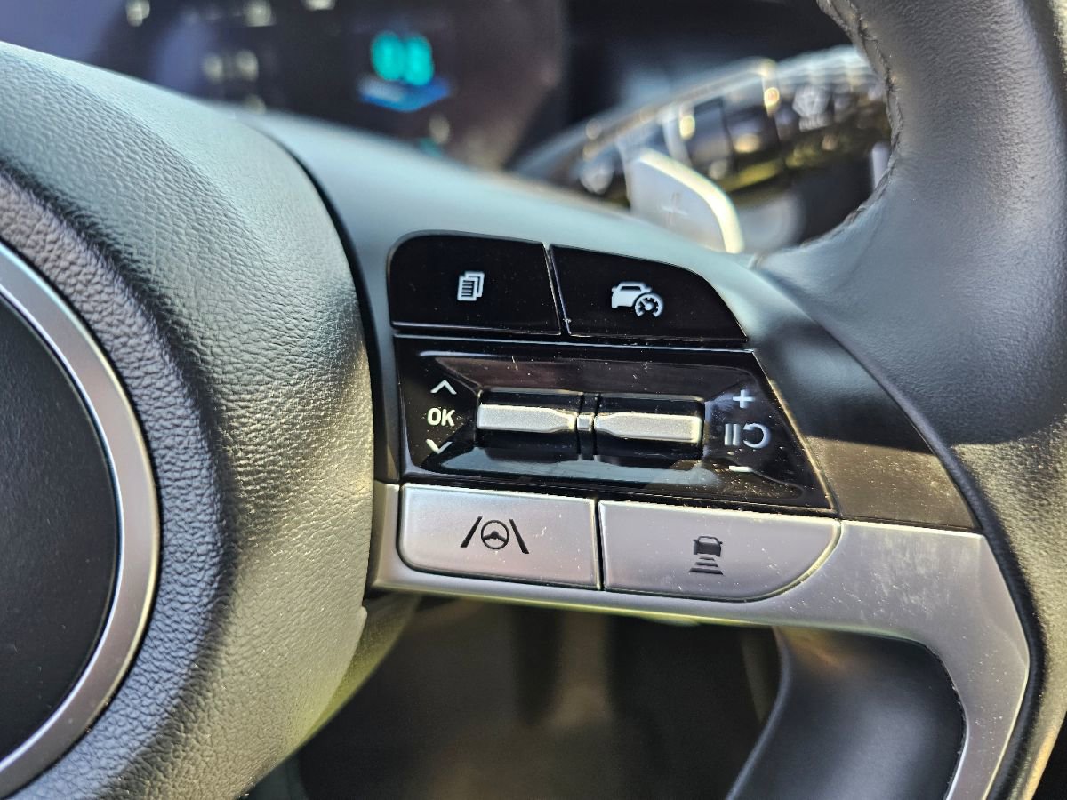 Used 2023 Hyundai Santa Cruz SEL Premium image 31