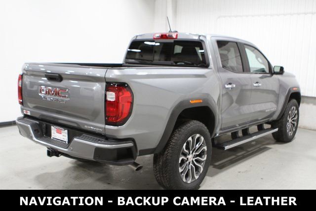 New 2026 GMC Canyon Denali image 33