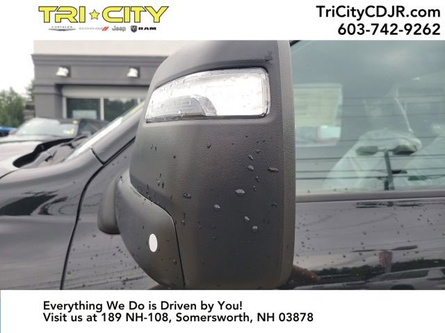 New 2024 RAM 3500 Tradesman image 17