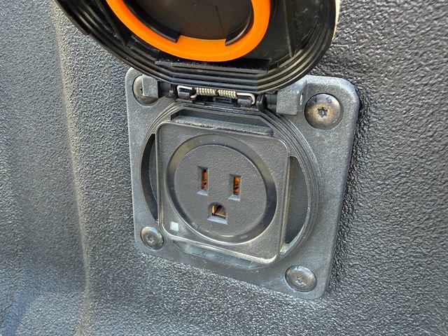 Used 2024 Chevrolet Colorado ZR2 w/ ZR2 Convenience Package III image 37