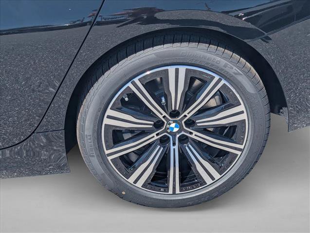 Used 2026 BMW 330i Sedan w/ Convenience Package RWD image 17