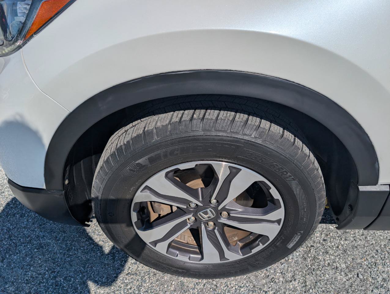 Used 2017 Honda CR-V LX image 12