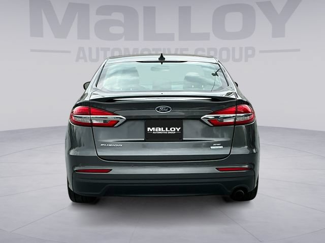 Certified 2019 Ford Fusion SE w/ Equipment Group 151A FWD image 4