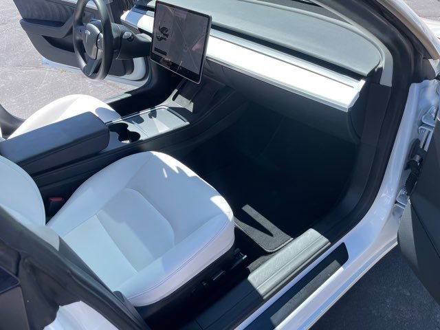 Used 2022 Tesla Model 3 Long Range AWD/4WD image 21