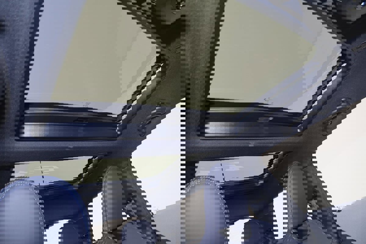 Used 2025 MINI Cooper S image 10