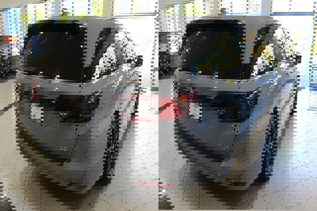 Certified 2023 Honda Odyssey Sport image 36