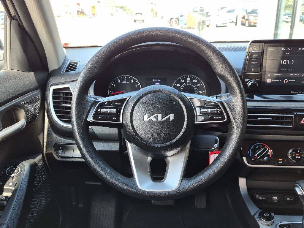Certified 2023 Kia Seltos LX AWD/4WD image 12