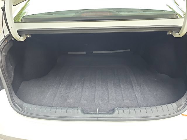 Used 2023 Hyundai Elantra SE FWD image 20