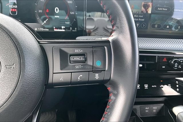 Certified 2025 Nissan Kicks SR AWD/4WD image 11