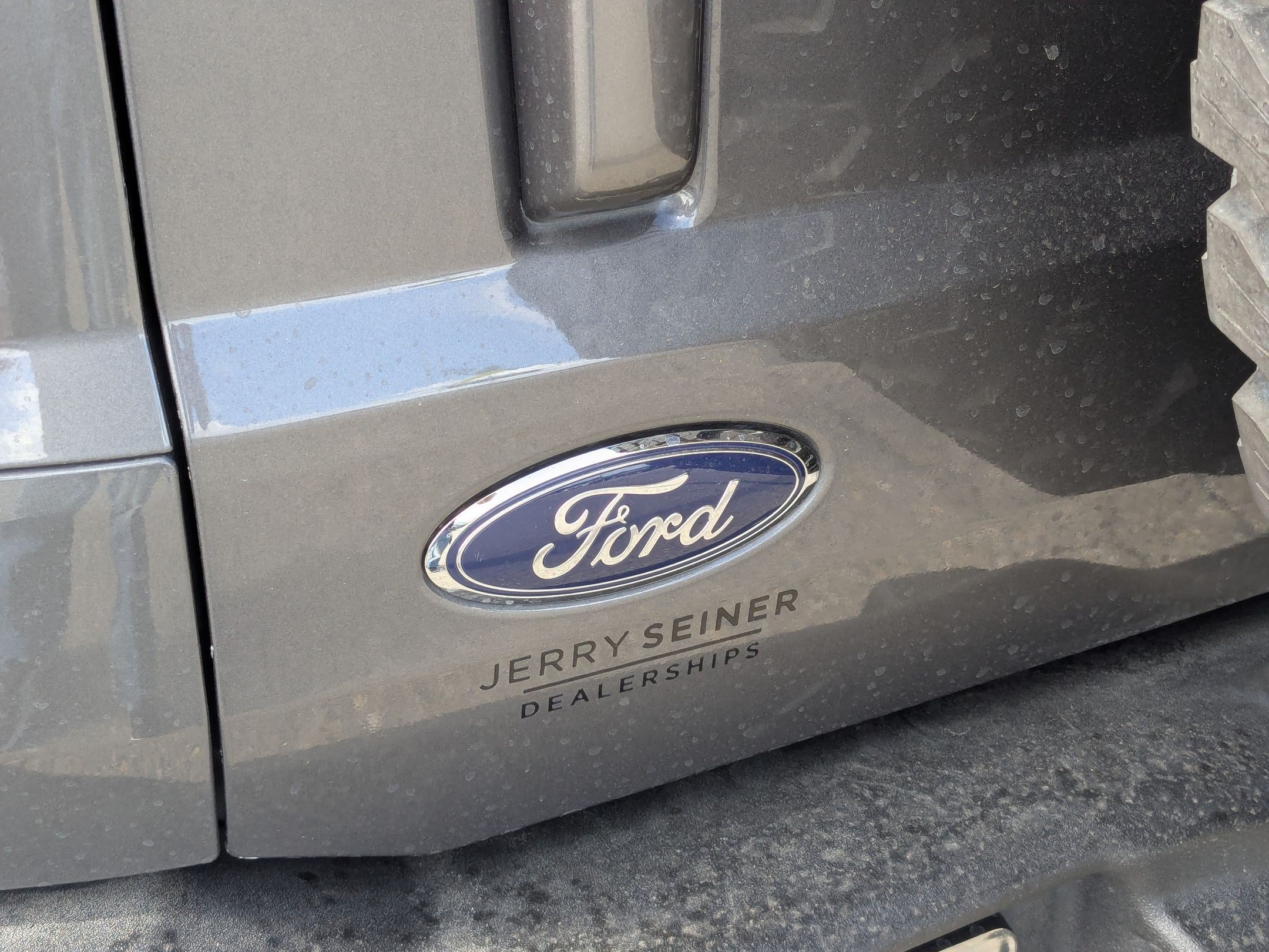 Used 2021 Ford Bronco Outer Banks AWD/4WD image 14