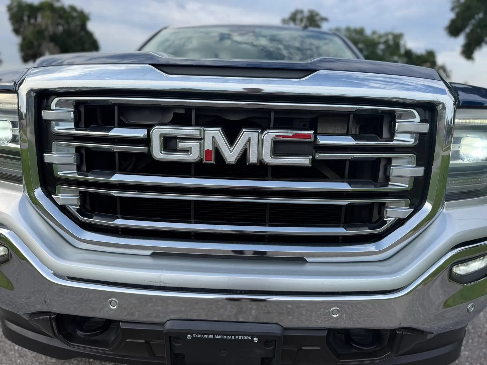 Used 2016 GMC Sierra 1500 SLT w/ Enhanced Driver Alert Package AWD/4WD image 27