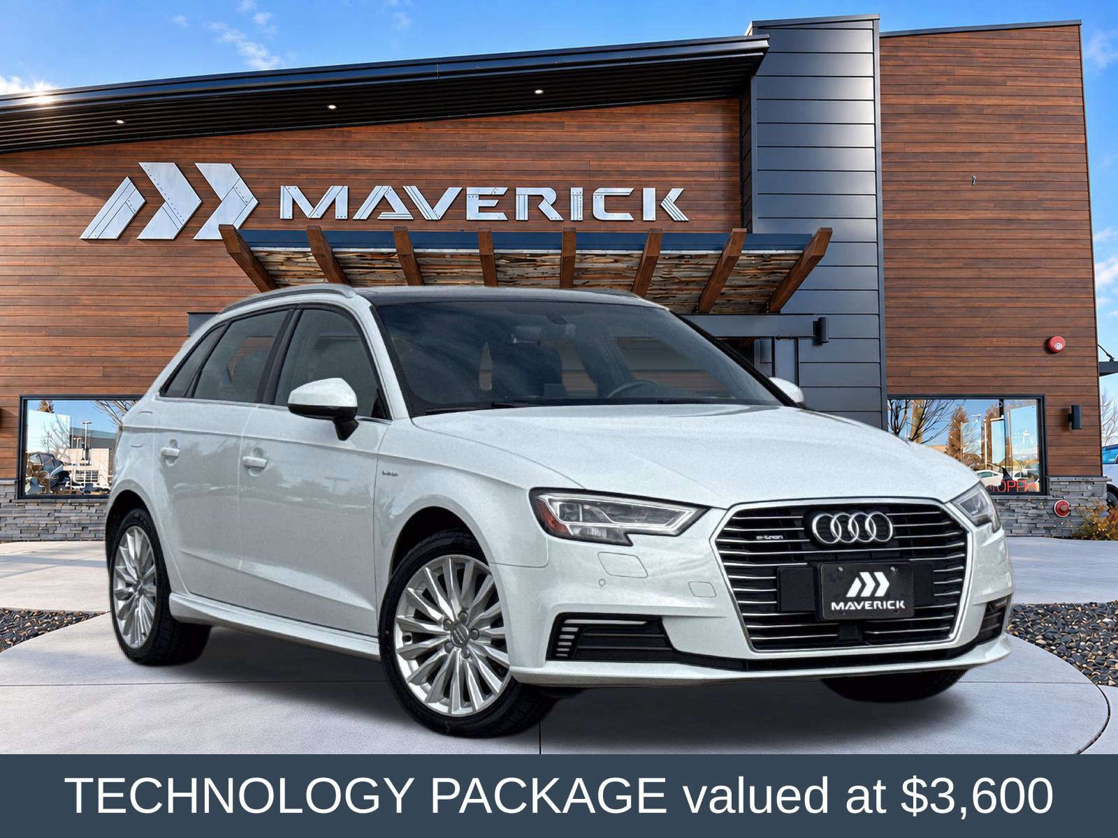 Used 2018 Audi A3 e-tron Premium Plus w/ Technology Package FWD image 1