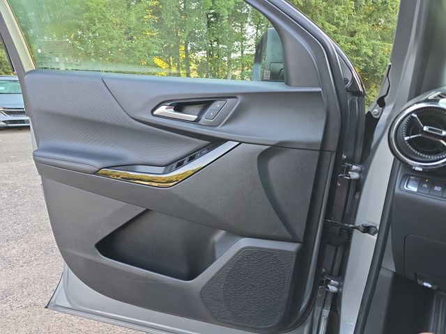 Used 2025 Chevrolet Equinox LT FWD image 31